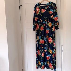 Vintage Floral Maxi Dress